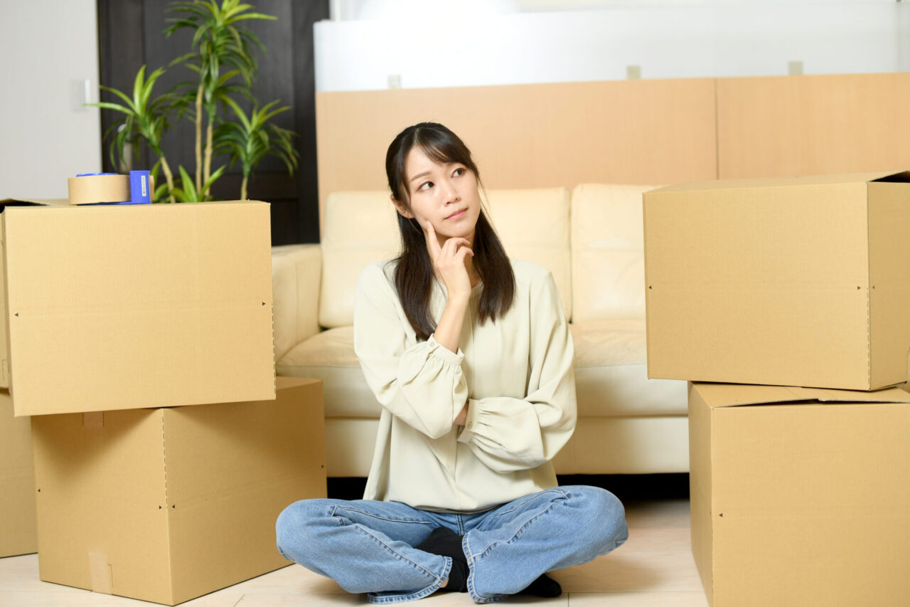 一人暮らしの女性が用意すべき防災グッズは？購入場所や管理方法も紹介